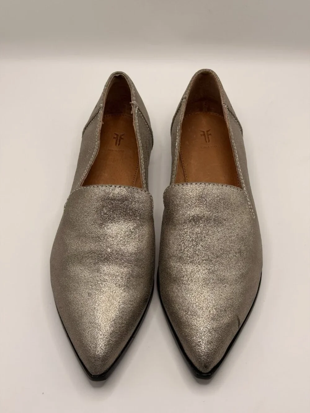 Frye Women Pewter Kenzie Venetian Pointed Toe Flat Sz 7.5